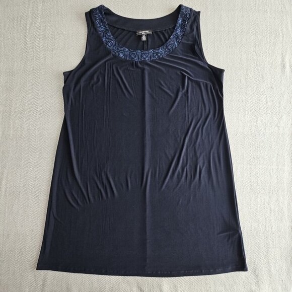 R&M Richards Woman 2 Piece Dress Suit Navy with Blue Embellishments Quiet Luxury - Picture 5 of 16